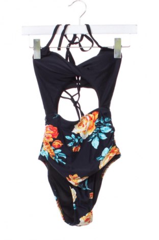 Дамски бански Cupshe, Размер XS, Цвят Многоцветен, Цена 80,99 лв.