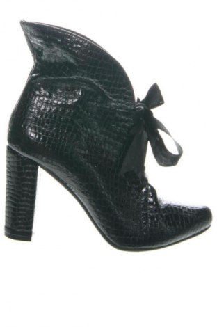 Дамски боти Bianki, Размер 39, Цвят Черен, Цена 140,00 лв.