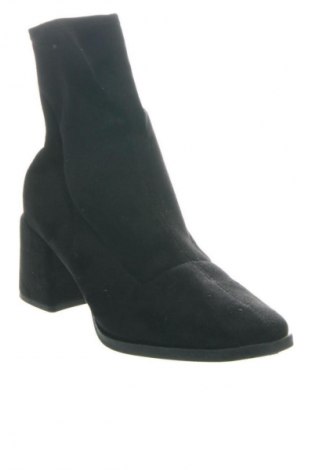 Damskie botki Catwalk, Rozmiar 39, Kolor Czarny, Cena 256,99 zł