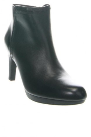 Damen Stiefeletten Clarks, Größe 38, Farbe Schwarz, Preis 95,00 €