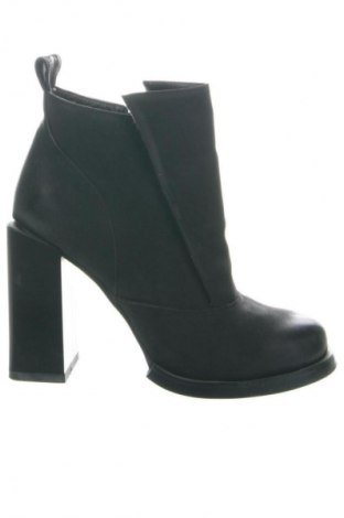 Női bokacsizma Eliza, Méret 36, Szín Fekete, Ár 14 979 Ft