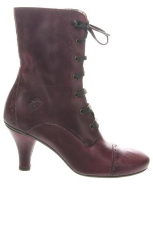 Дамски боти Fly London, Размер 37, Цвят Лилав, Цена 463,61 лв.