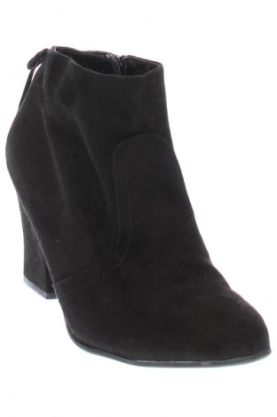Női bokacsizma Graceland, Méret 40, Szín Fekete, Ár 8 119 Ft