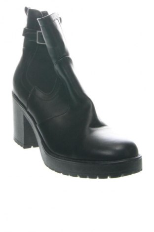 Damskie botki Graceland, Rozmiar 42, Kolor Czarny, Cena 110,99 zł