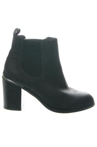 Damskie botki Papaya, Rozmiar 39, Kolor Czarny, Cena 140,00 zł