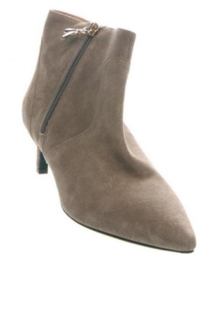 Dámské poltopánky Patrizia Pepe, Veľkosť 36, Farba Béžová, Cena  137,95 €