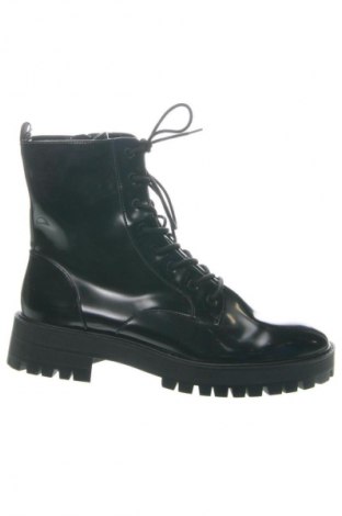 Botine de damă Pull&Bear, Mărime 41, Culoare Negru, Preț 205,74 Lei
