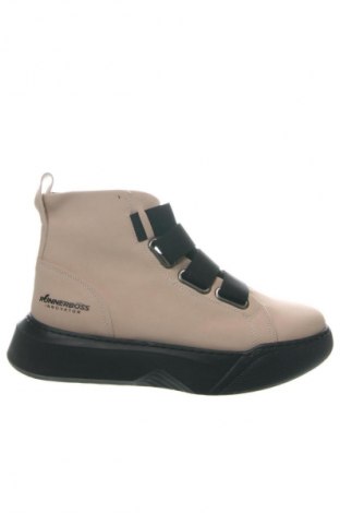 Damskie botki RunnerBoss, Rozmiar 41, Kolor Beżowy, Cena 207,99 zł