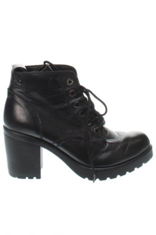 Dámské poltopánky S.Oliver, Veľkosť 39, Farba Čierna, Cena  56,95 €