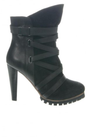 Дамски боти SPM, Размер 39, Цвят Черен, Цена 216,20 лв.