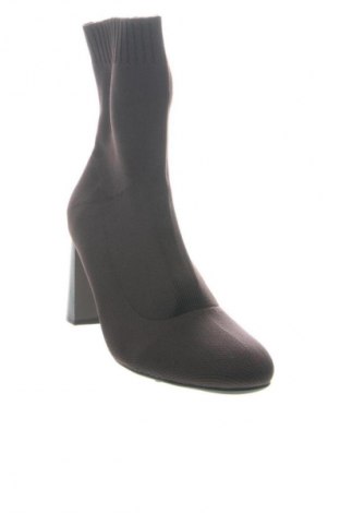 Damen Stiefeletten Seastar, Größe 41, Farbe Braun, Preis 111,51 €