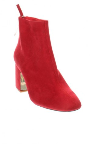 Dámské poltopánky Stradivarius, Veľkosť 39, Farba Červená, Cena  25,95 €