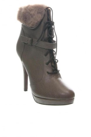 Damskie botki Stradivarius, Rozmiar 37, Kolor Brązowy, Cena 94,99 zł