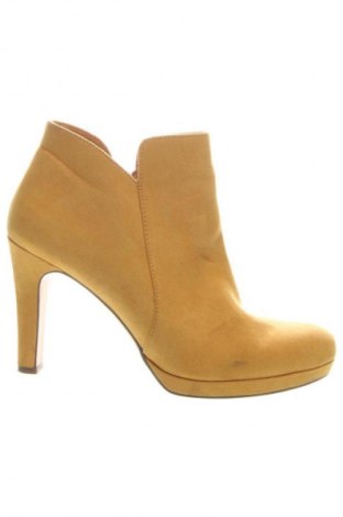 Damskie botki Tamaris, Rozmiar 41, Kolor Pomarańczowy, Cena 260,67 zł