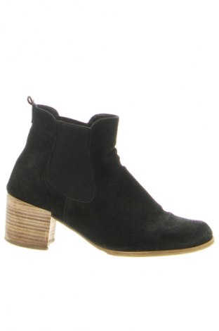 Damen Stiefeletten Tamaris, Größe 40, Farbe Schwarz, Preis 68,99 €