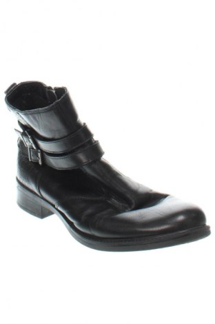 Damskie botki Tamaris, Rozmiar 39, Kolor Czarny, Cena 154,99 zł