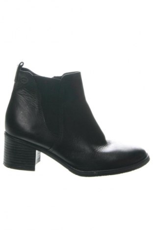 Dámské boty  Tamaris, Velikost 36, Barva Černá, Cena  1 169,00 Kč