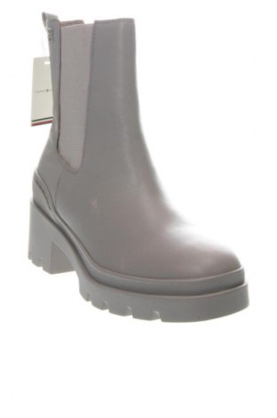 Γυναικεία μποτάκια Tommy Hilfiger, Μέγεθος 41, Χρώμα  Μπέζ, Τιμή 184,99 €