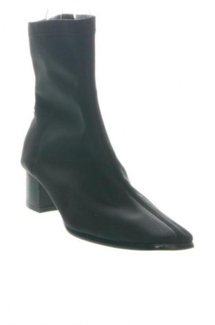 Дамски боти Unbranded, Размер 39, Цвят Черен, Цена 77,00 лв.