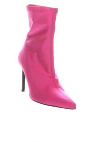 Дамски боти Unbranded, Размер 39, Цвят Розов, Цена 124,00 лв.