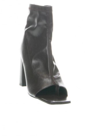 Női bokacsizma Unbranded, Méret 36, Szín Barna, Ár 9 869 Ft