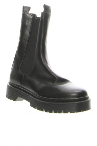 Дамски боти Unbranded, Размер 38, Цвят Черен, Цена 46,99 лв.