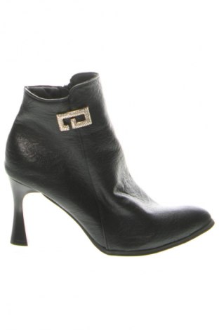 Dámské boty  Unbranded, Velikost 40, Barva Černá, Cena  289,00 Kč