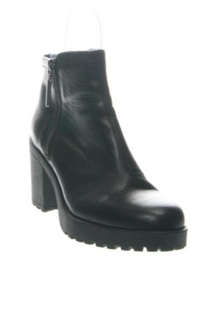 Dámské boty  Vagabond, Velikost 36, Barva Černá, Cena  729,00 Kč