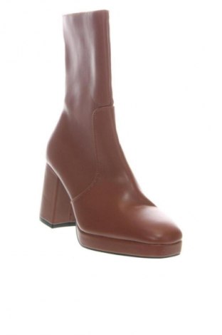 Női csizma Rubi, Méret 36, Szín Barna, Ár 10 799 Ft