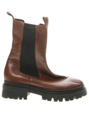 Damskie kozaki Tamaris, Rozmiar 41, Kolor Brązowy, Cena 243,99 zł