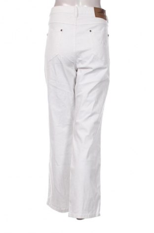 Damen Jeans Arizona, Größe 3XL, Farbe Weiß, Preis € 30,99