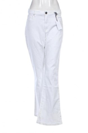 Дамски дънки Arizona, Размер XXL, Цвят Бял, Цена 46,99 лв.