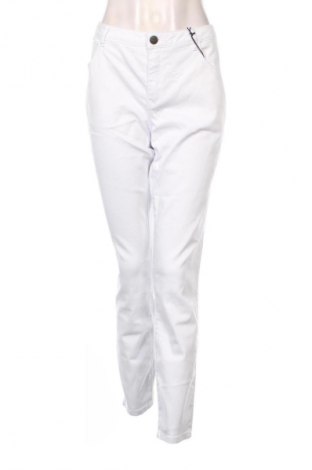 Дамски дънки Arizona, Размер XL, Цвят Бял, Цена 46,99 лв.