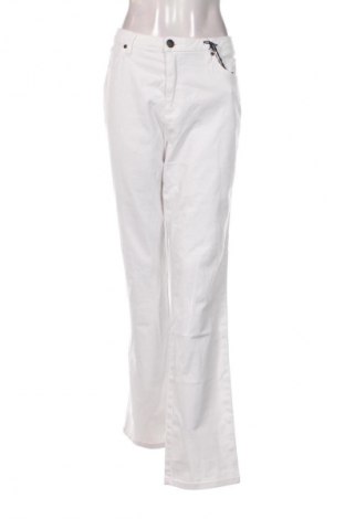 Damen Jeans Arizona, Größe XL, Farbe Weiß, Preis 30,99 €