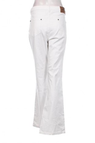 Damen Jeans Arizona, Größe XL, Farbe Weiß, Preis 30,99 €
