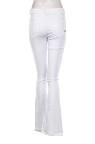 Дамски дънки Arizona, Размер XS, Цвят Бял, Цена 37,99 лв.
