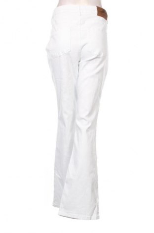 Dámske džínsy  Arizona, Veľkosť XL, Farba Biela, Cena  27,95 €