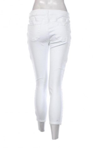 Дамски дънки Arizona, Размер M, Цвят Бял, Цена 46,99 лв.
