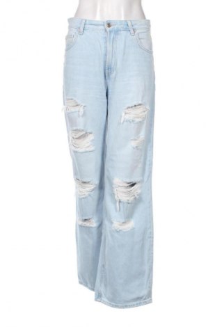 Damskie jeansy Bershka, Rozmiar S, Kolor Niebieski, Cena 66,39 zł