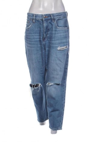 Damskie jeansy Bershka, Rozmiar M, Kolor Niebieski, Cena 66,67 zł