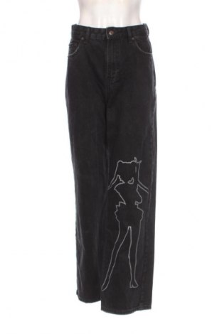 Damskie jeansy Bershka, Rozmiar S, Kolor Czarny, Cena 101,15 zł