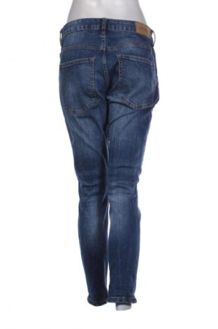 Blugi de femei Bershka, Mărime XL, Culoare Albastru, Preț 76,32 Lei