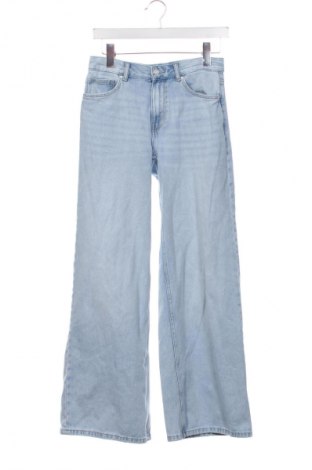 Dámské džíny  Bershka, Velikost XS, Barva Modrá, Cena  369,00 Kč