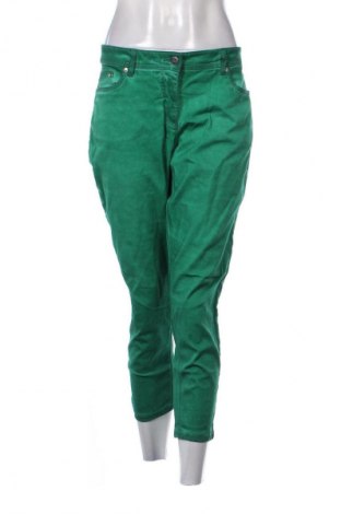 Дамски дънки Bpc Bonprix Collection, Размер L, Цвят Зелен, Цена 28,99 лв.