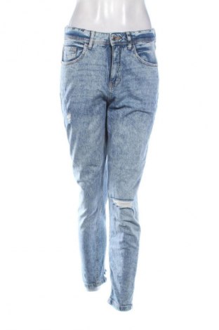 Дамски дънки C&A, Размер M, Цвят Син, Цена 29,33 лв.