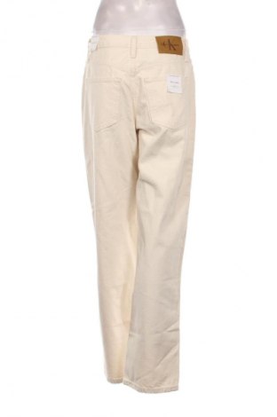 Dámske džínsy  Calvin Klein Jeans, Veľkosť M, Farba Kremová, Cena  56,95 €