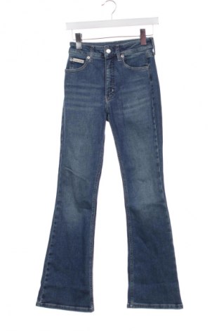 Дамски дънки Calvin Klein Jeans, Размер XXS, Цвят Син, Цена 55,99 лв.
