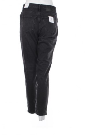 Дамски дънки Calvin Klein Jeans, Размер M, Цвят Черен, Цена 157,99 лв.