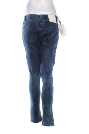 Дамски дънки Circle of  Trust, Размер XL, Цвят Син, Цена 172,04 лв.