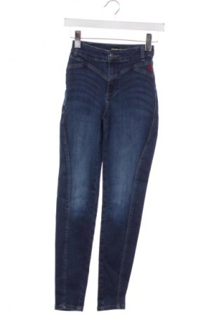 Dámske džínsy  Desigual, Veľkosť XXS, Farba Modrá, Cena  38,29 €